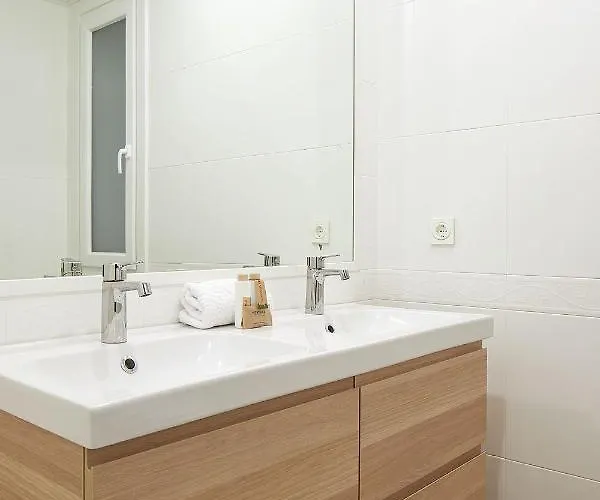 Autonomia - The Collection * سان سيباستيان